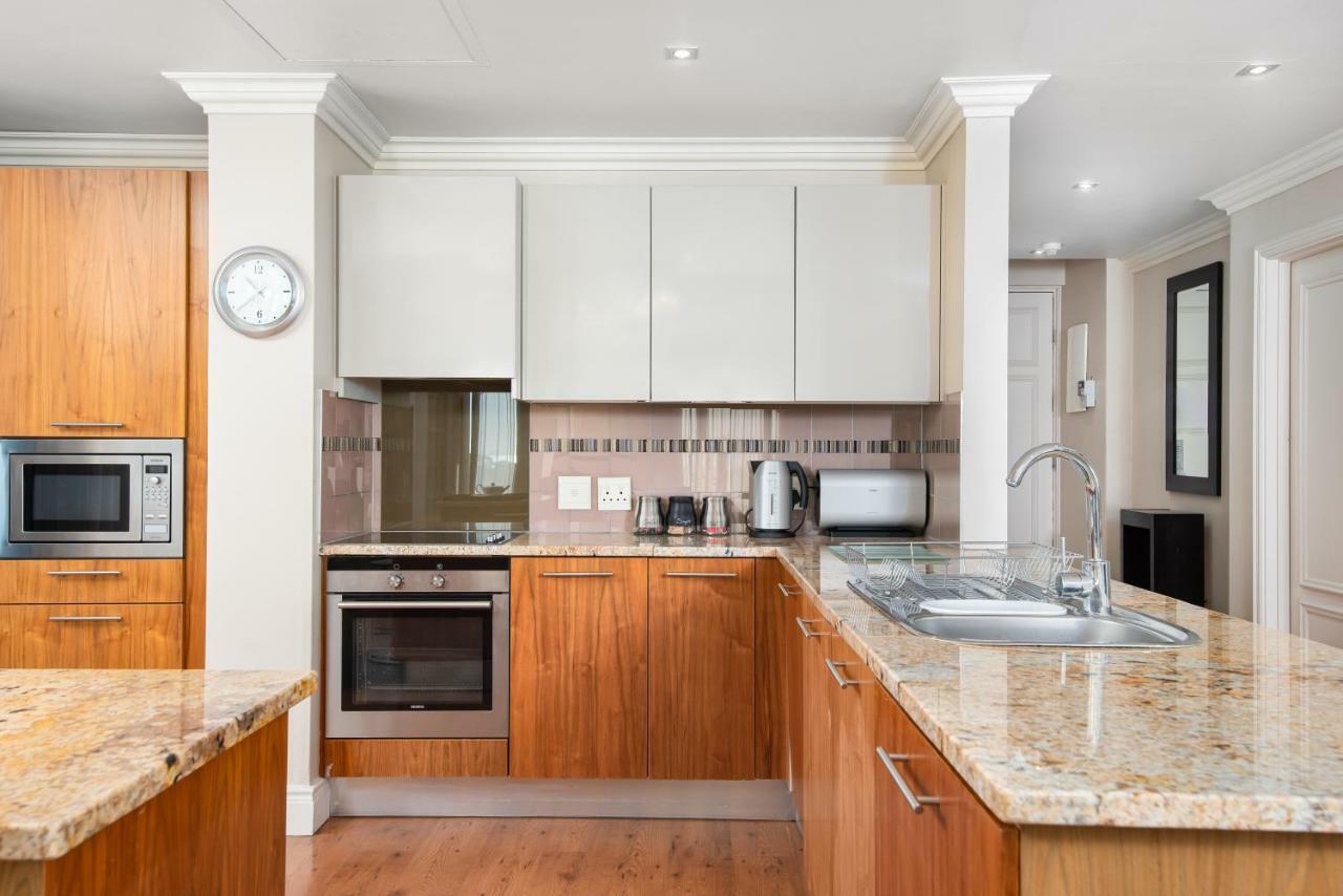 Cape Royale Apartments By Propr Cape Town Bagian luar foto